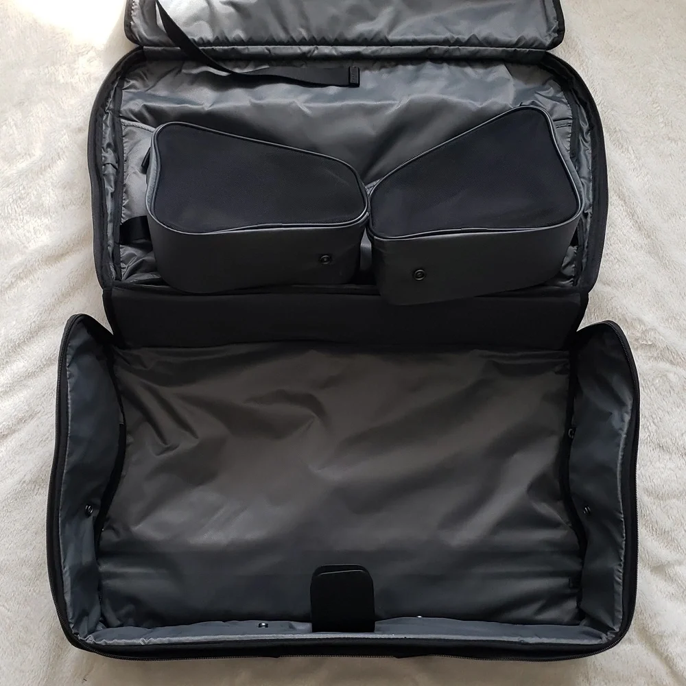 Tumi Tech Garment Bag Tri-Fold Carry-On Bag black